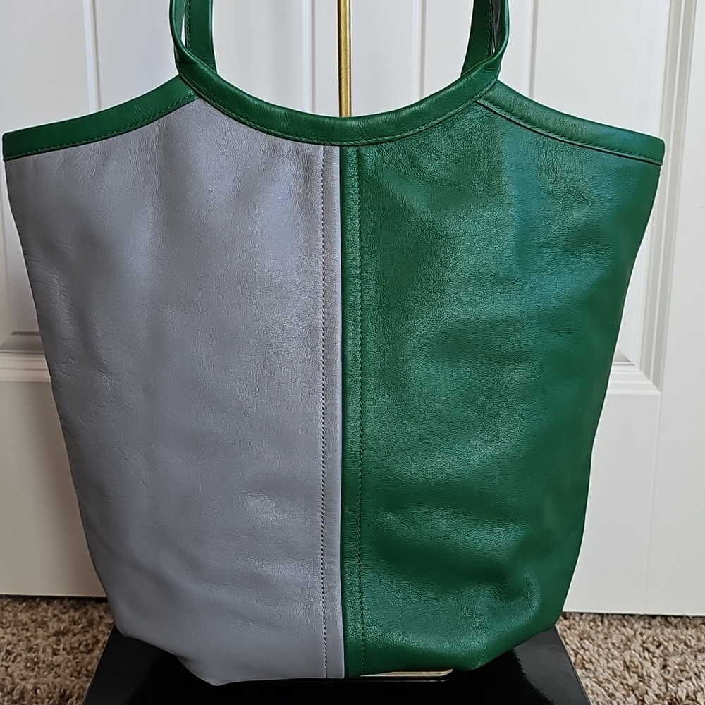 Coach 2020 Bea Tote In Colorblock Green And Gray Like New! - Picture 10 of 15